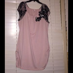 🎀🎀 STUDIO Y BOUTIQUE TUNIC 🎀🎀